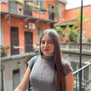 Profesora de primaria y cuidadora de peques para todos los niveles y edades